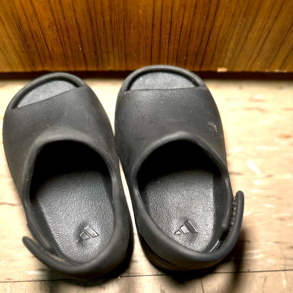 Baby Yeezy slides